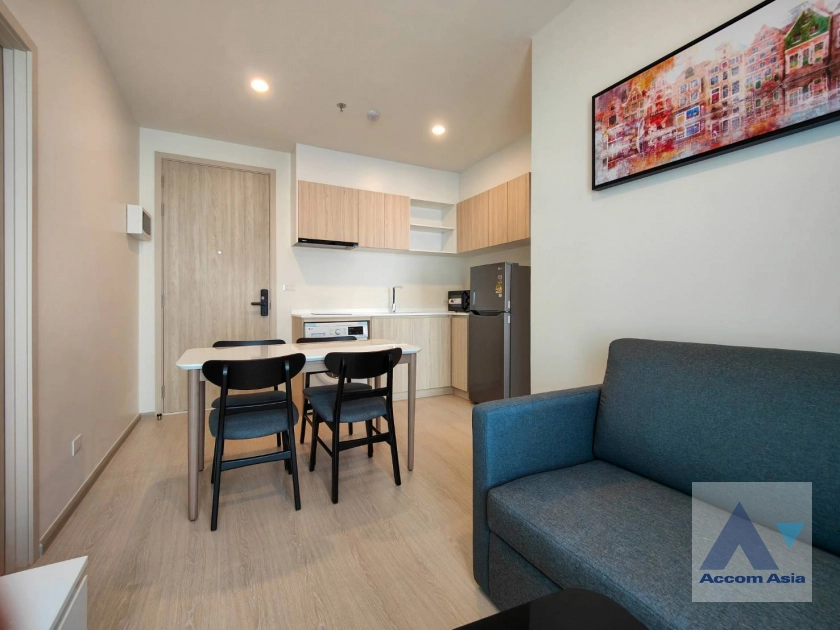 unitFully Furnished |  2 Bedrooms  Condominium For Rent in Ratchadaphisek, Bangkok  near MRT Lat Phrao (AA43339)