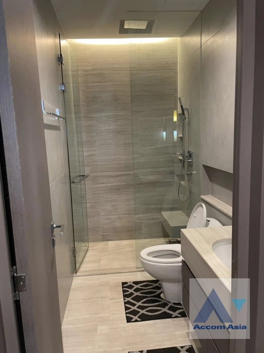 7  1 br Condominium For Sale in Silom ,Bangkok BTS Surasak at The Diplomat Sathorn AA43340