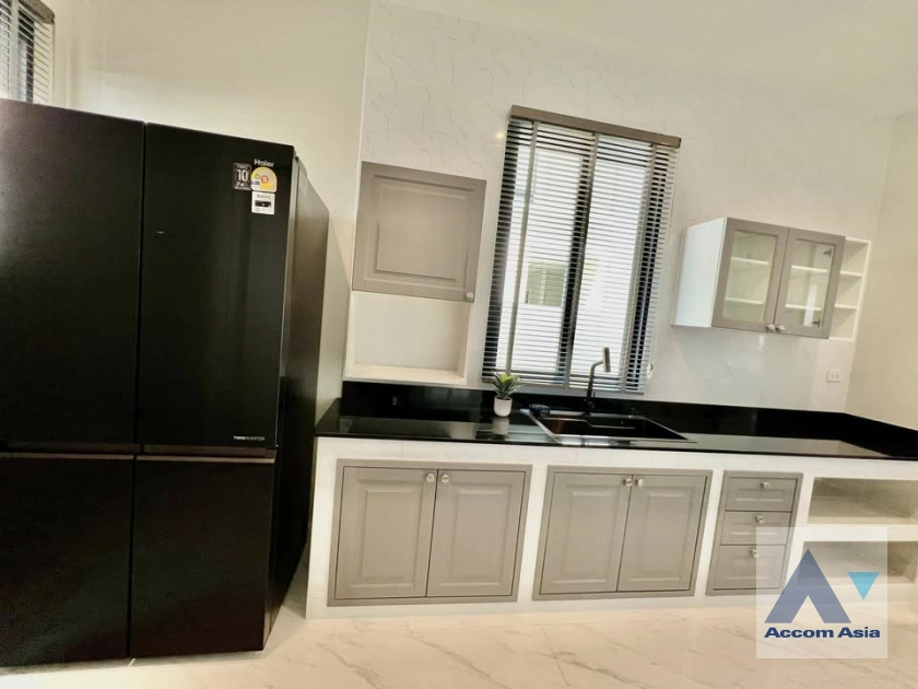 11  5 br House for rent and sale in Latkrabang ,Bangkok ARL Hua Mak at Cinq Royal Krungthep Kreetha AA43342