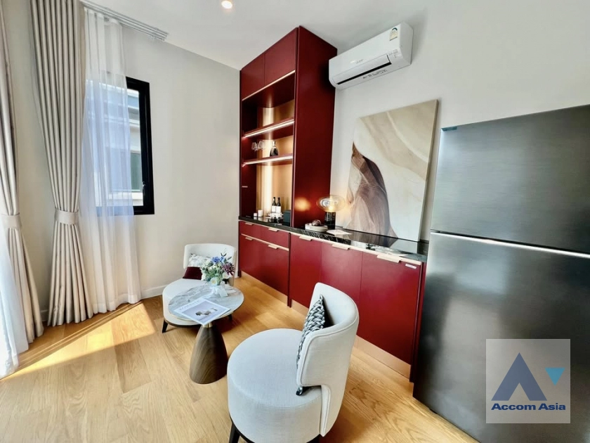 20  5 br House for rent and sale in Latkrabang ,Bangkok ARL Hua Mak at Cinq Royal Krungthep Kreetha AA43342