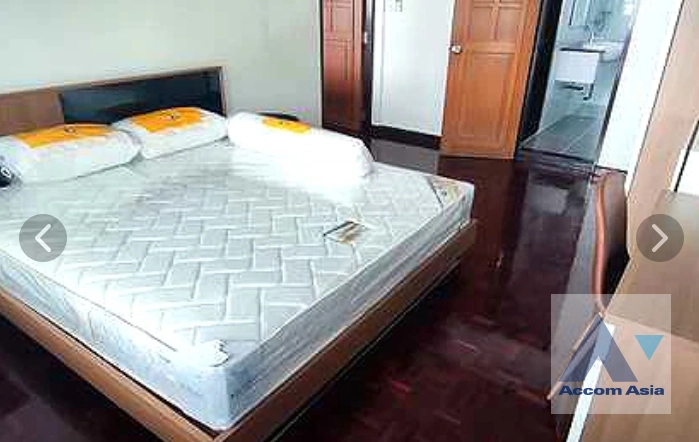  1  2 br Apartment For Rent in Sukhumvit ,Bangkok BTS Phrom Phong at Living with Private Environment   AA43347