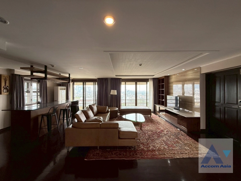 4  4 br Condominium for rent and sale in Phaholyothin ,Bangkok BTS Ari at Adamas Phaholyothin AA43348