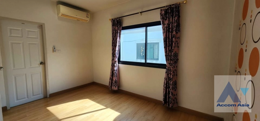 6  3 br Townhouse For Rent in Samutprakan ,Samutprakan BTS Bearing at Sarin Wiz Sukhumvit 107 AA43349