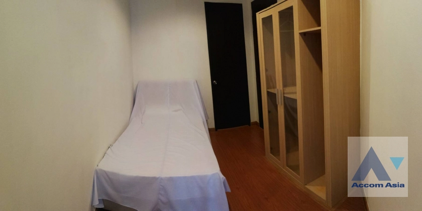 4  2 br Condominium For Rent in Sukhumvit ,Bangkok BTS Asok - MRT Sukhumvit at CitiSmart Sukhumvit 18 AA43352