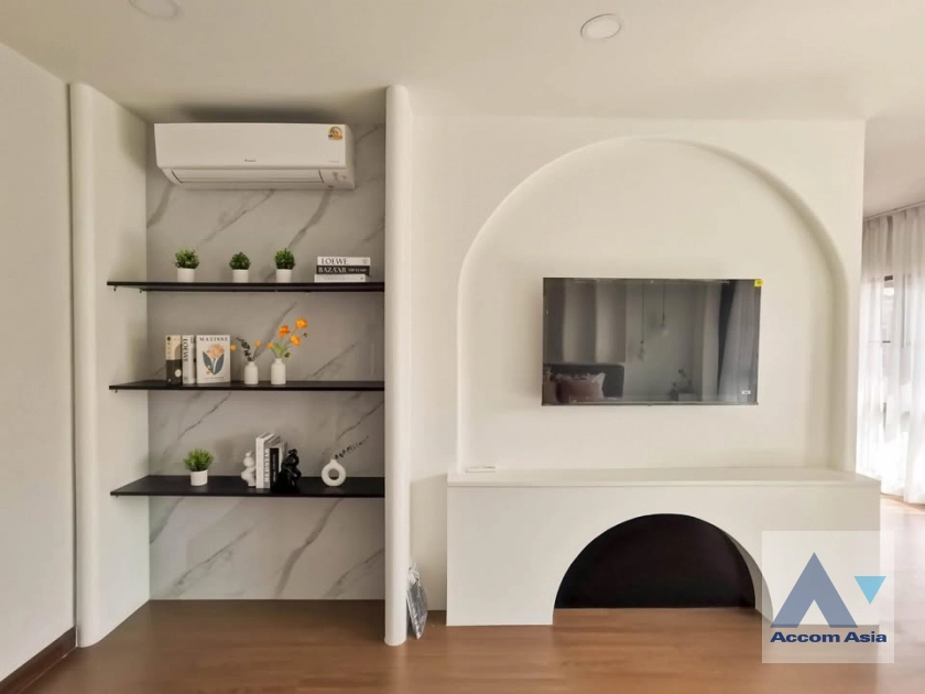 12  4 br House For Rent in Samutprakan ,Samutprakan BTS Bang Na at The City Bangna AA43353