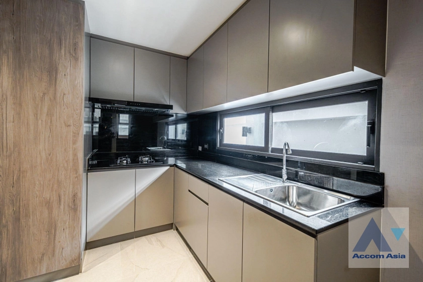 12  4 br House For Rent in Sathorn ,Bangkok BTS Sala Daeng - MRT Khlong Toei at Anina Villa Sathorn-Yenakart AA43361