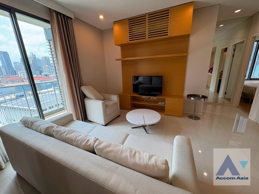  1  2 br Condominium For Rent in Ploenchit ,Bangkok MRT Phetchaburi - ARL Makkasan at Villa Asoke AA43362