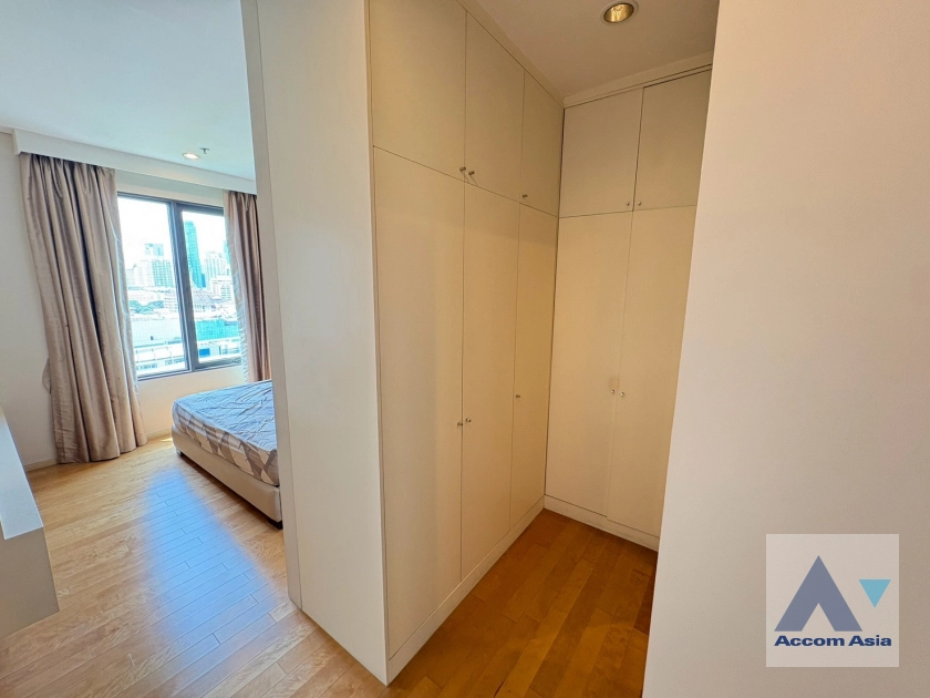 7  2 br Condominium For Rent in Ploenchit ,Bangkok MRT Phetchaburi - ARL Makkasan at Villa Asoke AA43362