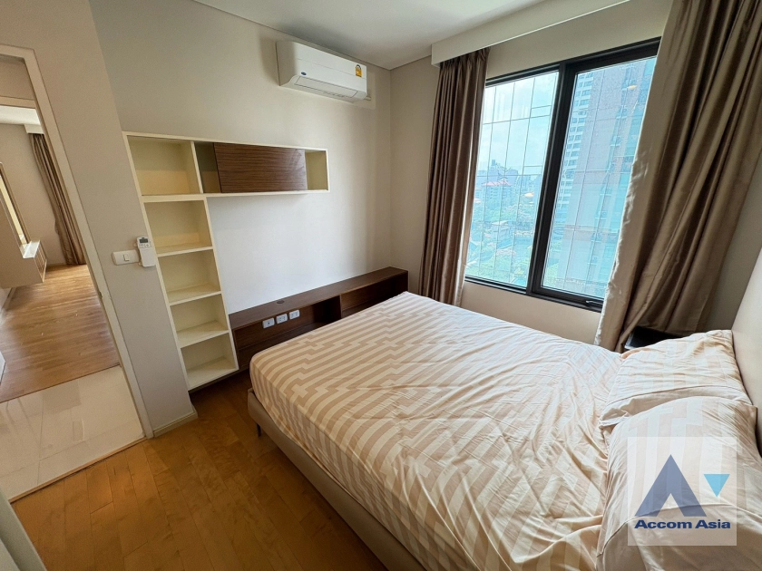 8  2 br Condominium For Rent in Ploenchit ,Bangkok MRT Phetchaburi - ARL Makkasan at Villa Asoke AA43362