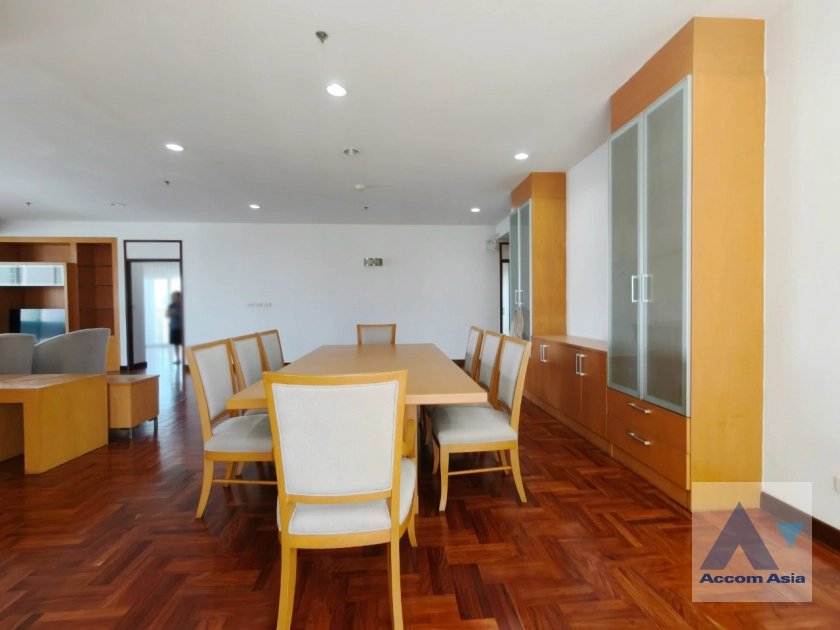 5  3 br Apartment for rent and sale in Sukhumvit ,Bangkok BTS Phrom Phong at Perfect for a big family AA43363
