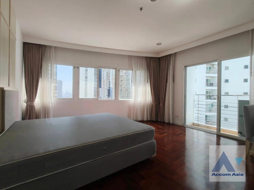 13  3 br Apartment For Rent in Sukhumvit ,Bangkok BTS Phrom Phong at Perfect for a big family AA43364