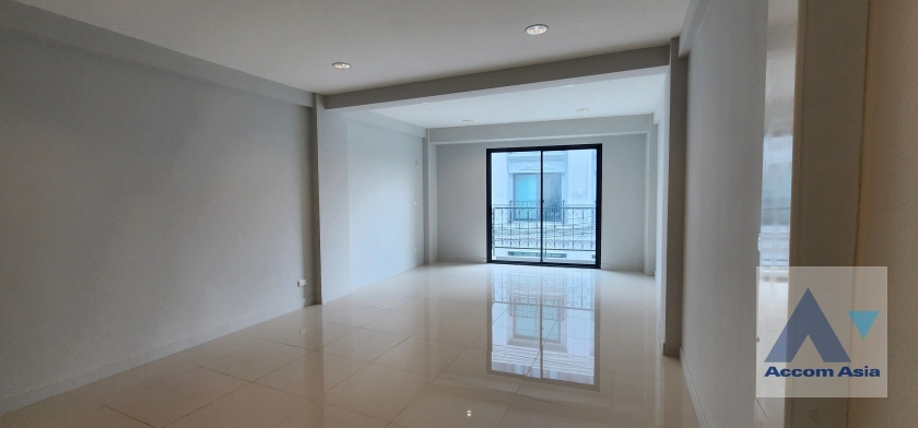 9  Townhouse for rent and sale in Sukhumvit ,Bangkok ARL Hua Mak at THE MASTER @BTS ONNUT 2 AA43370