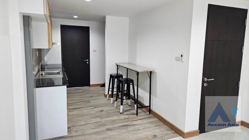 4  1 br Townhouse For Rent in Sukhumvit ,Bangkok BTS Punnawithi AA43371