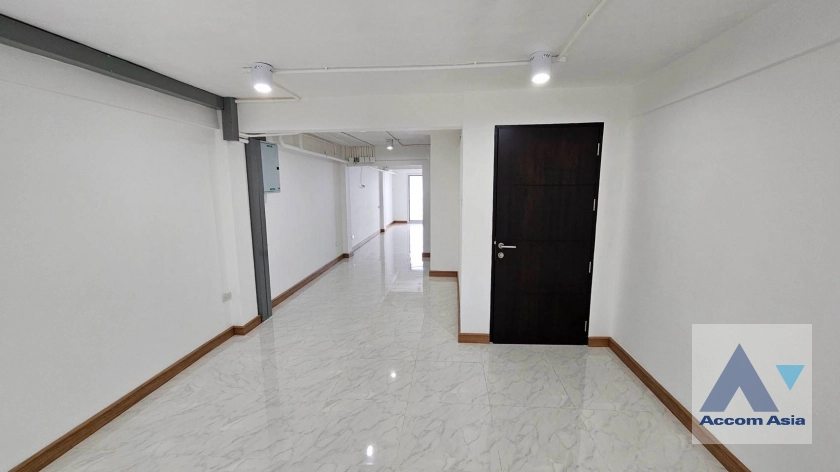 9  1 br Townhouse For Rent in Sukhumvit ,Bangkok BTS Punnawithi AA43371