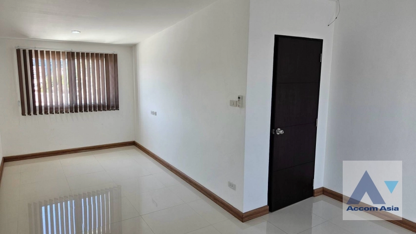 17  1 br Townhouse For Rent in Sukhumvit ,Bangkok BTS Punnawithi AA43371