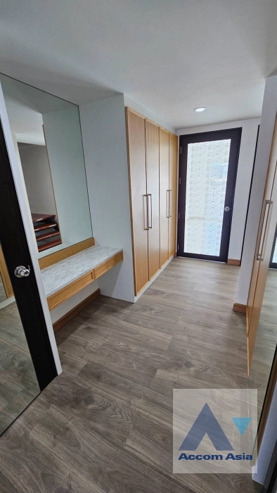 19  1 br Townhouse For Rent in Sukhumvit ,Bangkok BTS Punnawithi AA43371