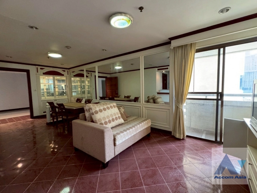  Baan Suan Petch Condominium  2 Bedroom for Rent BTS Phrom Phong in Sukhumvit Bangkok