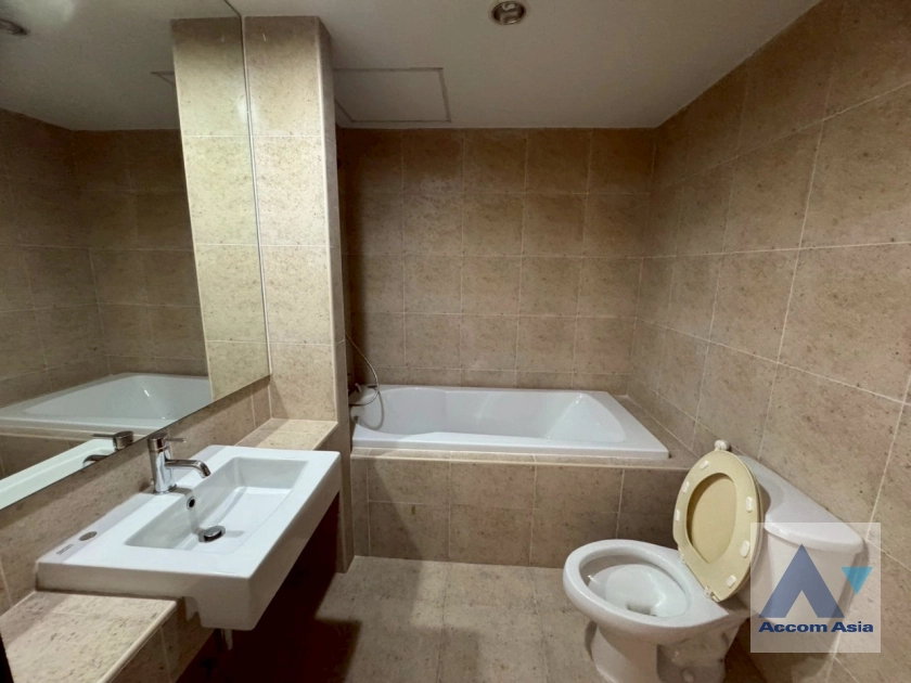 18  2 br Condominium For Rent in Sukhumvit ,Bangkok BTS Phrom Phong at Baan Suan Petch AA43377