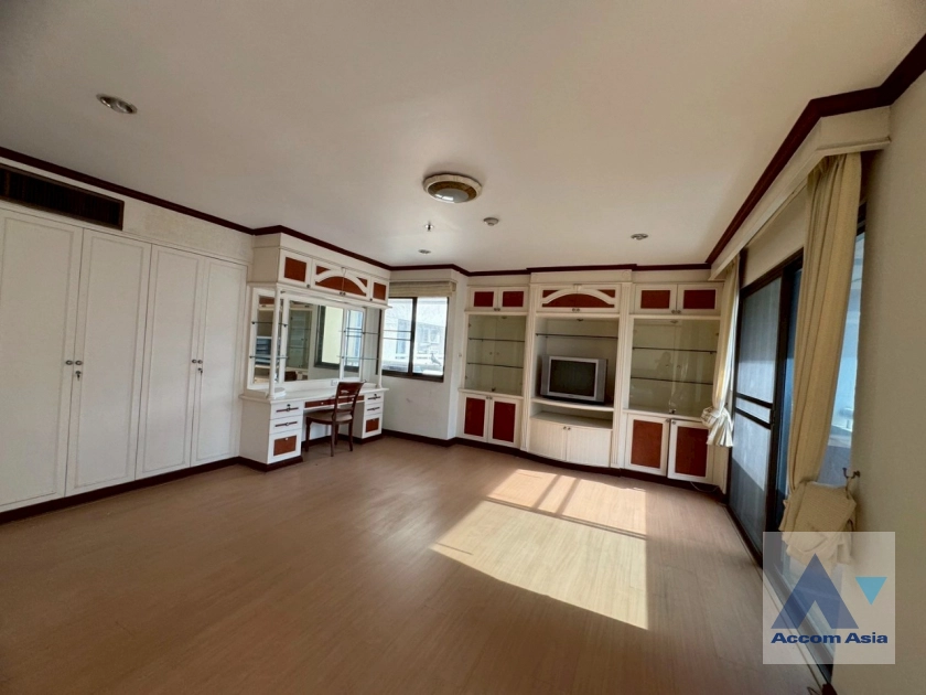 13  2 br Condominium For Rent in Sukhumvit ,Bangkok BTS Phrom Phong at Baan Suan Petch AA43377