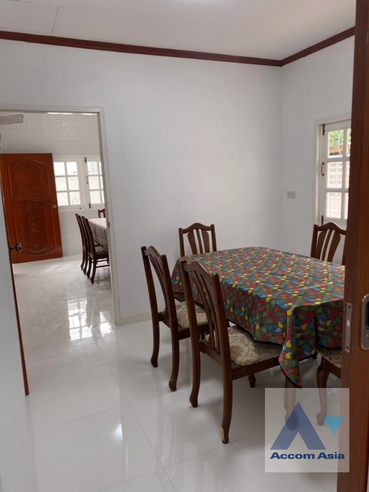 7  4 br House For Rent in Phaholyothin ,Bangkok  45761