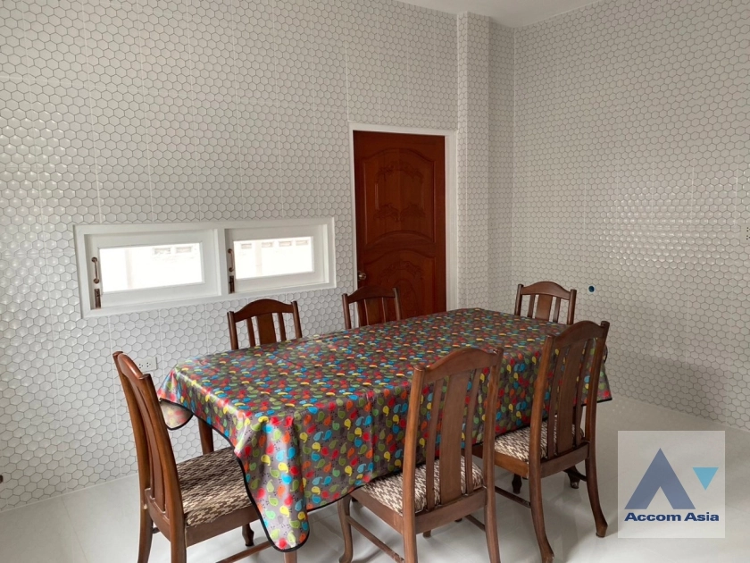 8  4 br House For Rent in Phaholyothin ,Bangkok  45761