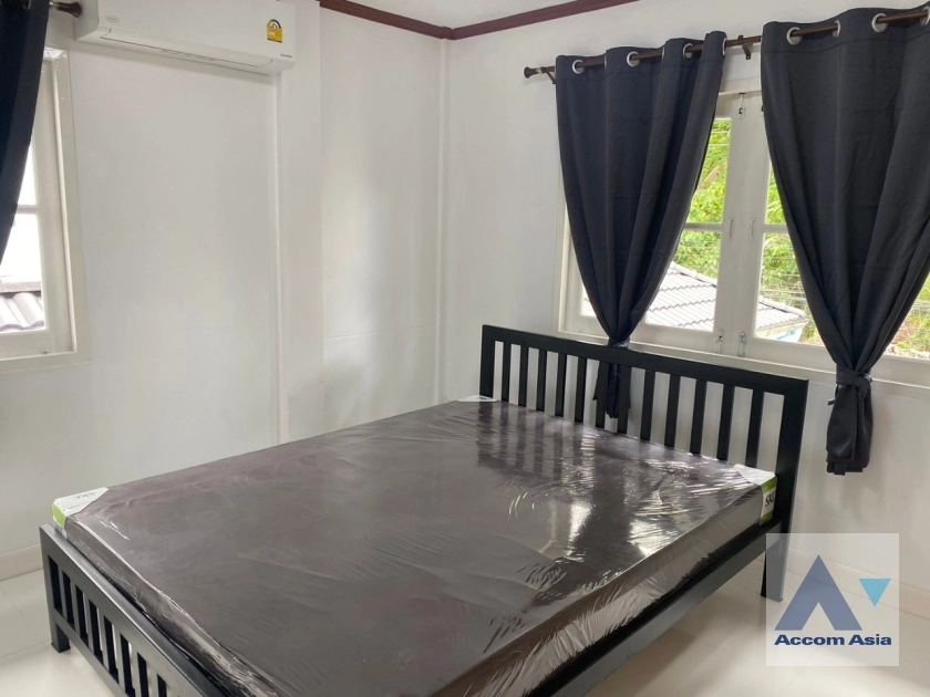 13  4 br House For Rent in Phaholyothin ,Bangkok  45761