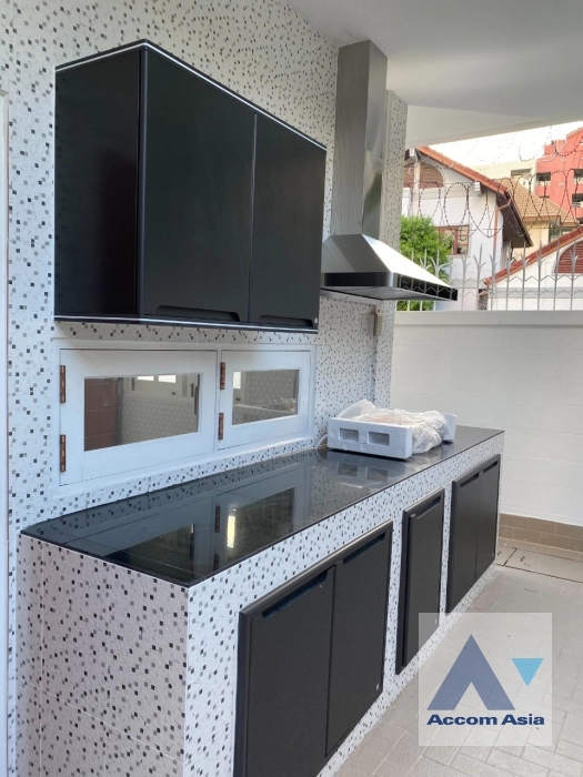 17  4 br House For Rent in Phaholyothin ,Bangkok  45761