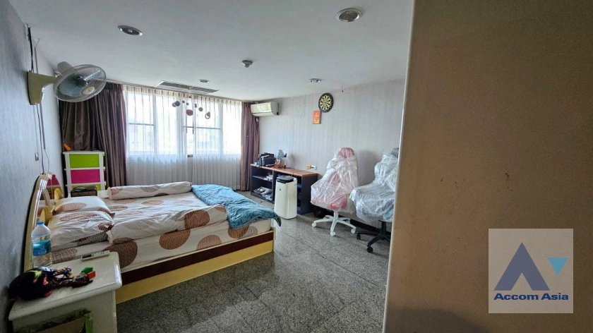 5  3 br Condominium for rent and sale in Sukhumvit ,Bangkok BTS Ekkamai at Empire House AA43384