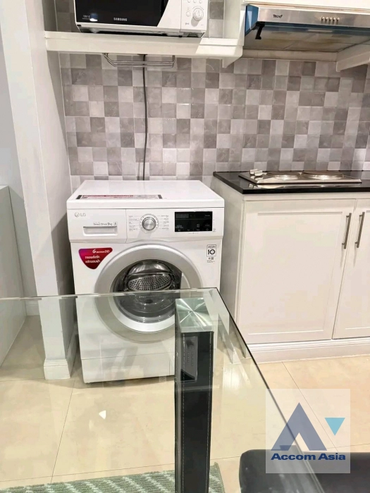 10  1 br Condominium For Rent in Ploenchit ,Bangkok BTS Ploenchit at Witthayu Complex AA43385