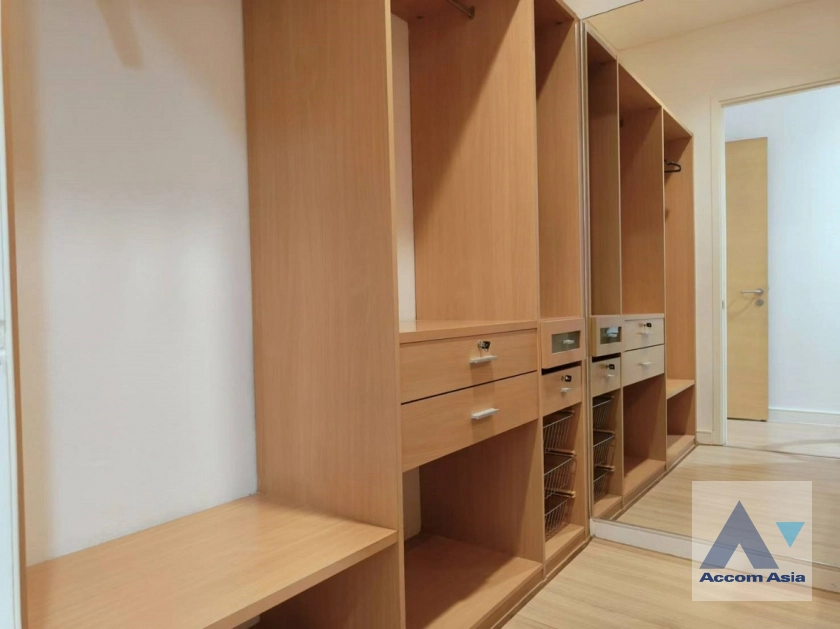 5  2 br Condominium for rent and sale in Sukhumvit ,Bangkok BTS Ekkamai at Fullerton Sukhumvit AA43388