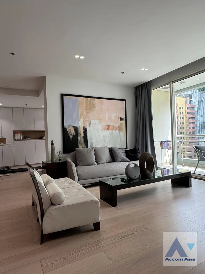 Fully Furnished, Pet friendly |  Royal Saladaeng Condominium  2 Bedroom for Rent MRT Silom in Silom Bangkok