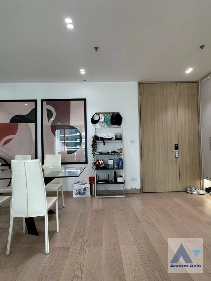 5  2 br Condominium For Rent in Silom ,Bangkok BTS Sala Daeng - MRT Silom at Royal Saladaeng AA43394
