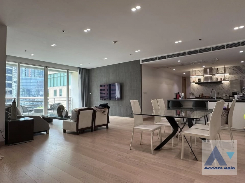 4  2 br Condominium For Rent in Silom ,Bangkok BTS Sala Daeng - MRT Silom at Royal Saladaeng AA43394