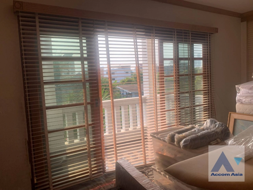 10  4 br House For Rent in Sukhumvit ,Bangkok BTS Phra khanong AA43402