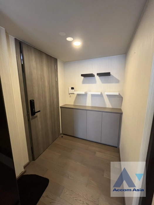 8  2 br Condominium For Rent in Ploenchit ,Bangkok BTS Ratchadamri - MRT Silom at Klass Sarasin-Rajdamri AA43403