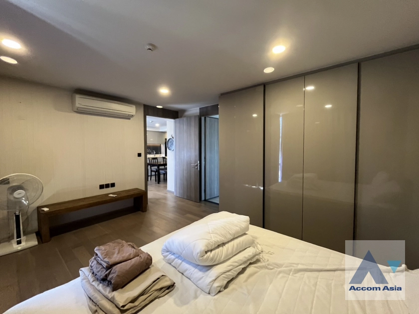 11  2 br Condominium For Rent in Ploenchit ,Bangkok BTS Ratchadamri - MRT Silom at Klass Sarasin-Rajdamri AA43403