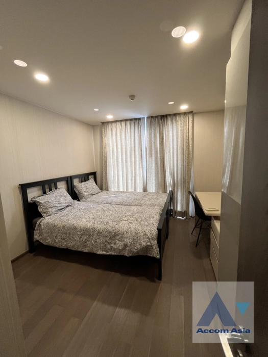 13  2 br Condominium For Rent in Ploenchit ,Bangkok BTS Ratchadamri - MRT Silom at Klass Sarasin-Rajdamri AA43403