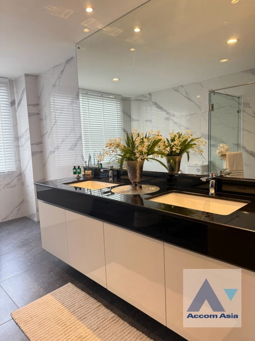 13  3 br Apartment For Rent in Sukhumvit ,Bangkok BTS Phrom Phong at Simply Life AA43404