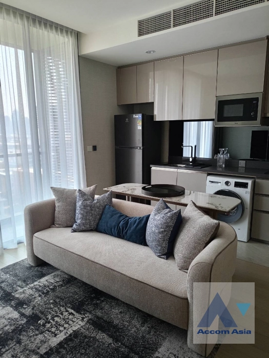  2  2 br Condominium For Rent in Phaholyothin ,Bangkok BTS Victory Monument at THE EXTRO Phayathai-Rangnam AA43405