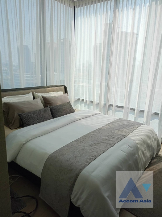  1  2 br Condominium For Rent in Phaholyothin ,Bangkok BTS Victory Monument at THE EXTRO Phayathai-Rangnam AA43405