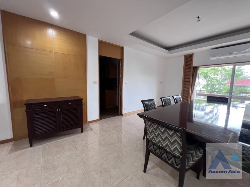 5  3 br Apartment for rent and sale in Sathorn ,Bangkok MRT Lumphini at Cozy and Convenient Apartment Near Garden Intl AA43420