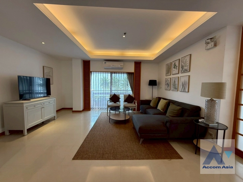 Pet friendly |  Cozy and Convenient Apartment Near Garden Intl Apartment  3 Bedroom for Rent MRT Lumphini in Sathorn Bangkok