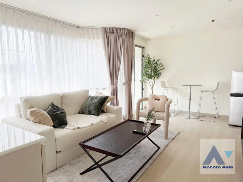  1  1 br Condominium For Sale in Sukhumvit ,Bangkok BTS Nana at Sukhumvit Suite AA43428