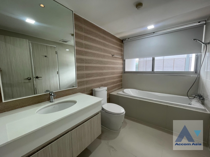 8  2 br Apartment For Rent in Sukhumvit ,Bangkok BTS Thong Lo at Modern spacious residence AA43453