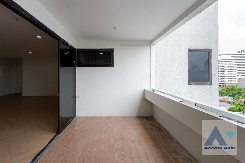 26  3 br Condominium For Sale in Sukhumvit ,Bangkok BTS Asok - MRT Sukhumvit at Prestige Tower AA43454