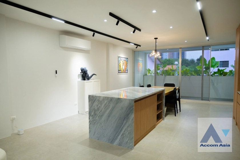  1  4 br House for rent and sale in Sukhumvit ,Bangkok BTS Bang Chak AA43455