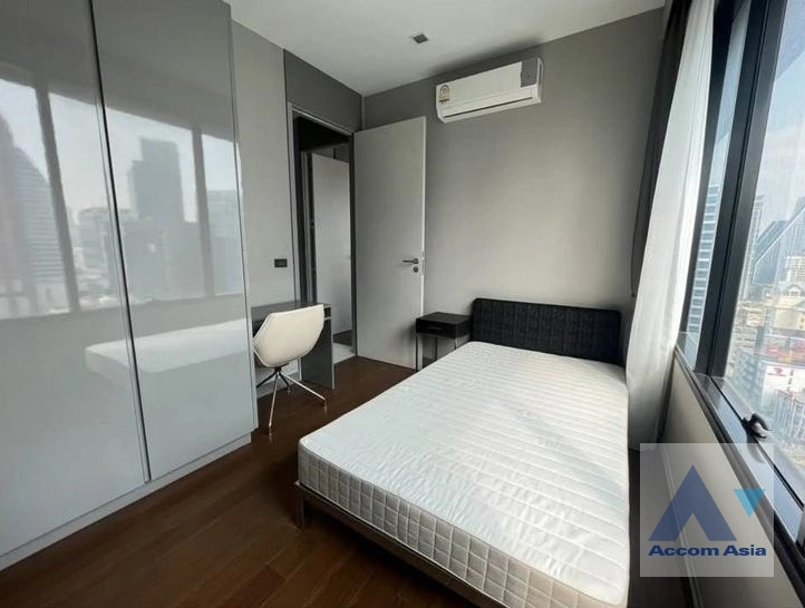 unitPet friendly |  2 Bedrooms  Condominium For Rent in Silom, Bangkok  near BTS Chong Nonsi (AA43459)