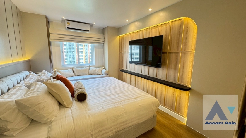 10  2 br Condominium for rent and sale in Sathorn ,Bangkok BTS Chong Nonsi - BRT Nararam 3 at Fortune Condo Town AA43465