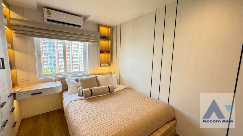 11  2 br Condominium for rent and sale in Sathorn ,Bangkok BTS Chong Nonsi - BRT Nararam 3 at Fortune Condo Town AA43465