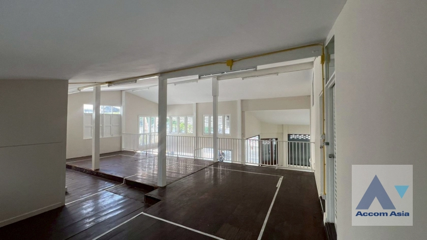 10  5 br House for rent and sale in Sathorn ,Bangkok BTS Chong Nonsi - BRT Arkhan Songkhro AA43469